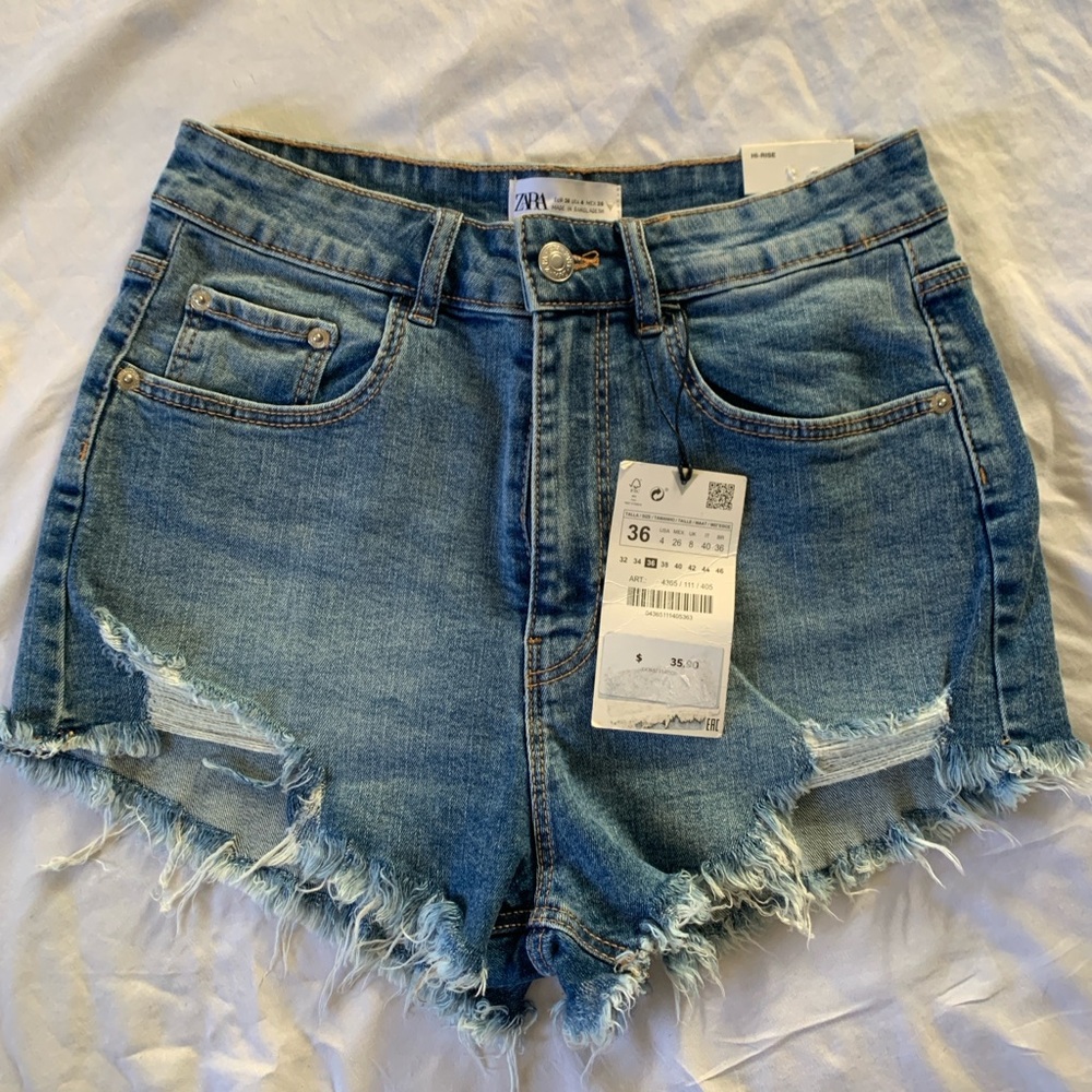 Zara Women's Distressed Blue Jean Shorts